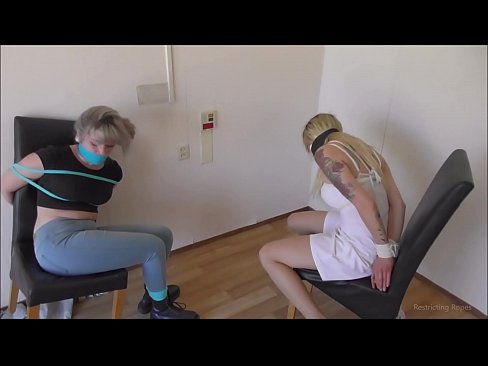 ❤️ Dépendante / attachée et bâillonnée / demoiselle en détresse ❤ Vidéo de porno at fr.xxxgr.ru