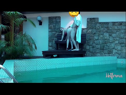 ❤️ Le patron invite la femme de chambre à la piscine, mais n'a pas pu résister à une chaude ❤ Vidéo de porno at fr.xxxgr.ru